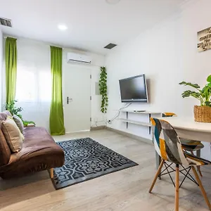 Centro L-ll Apartment